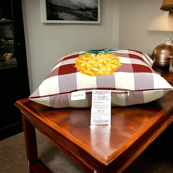 🆕 2 Hampton Bay Square Pillows Set ~ Pineapple Print ~ Indoor/Outdoor ~ Home - Picture 8 of 17